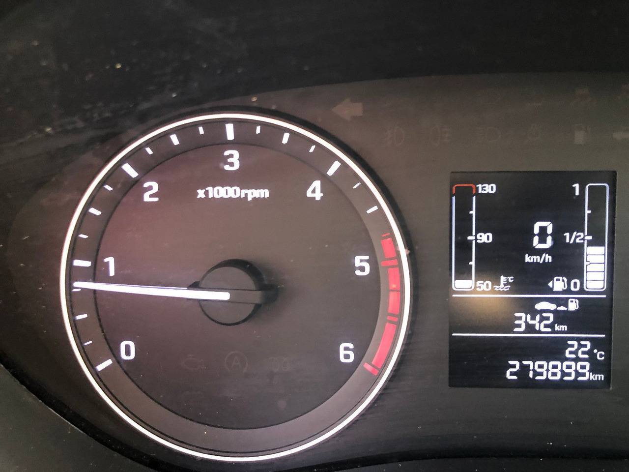 Λιμουζίνα/ Sedan Hyundai i20 1.4 CRDi Trend, Euro 6: φωτογραφία 22