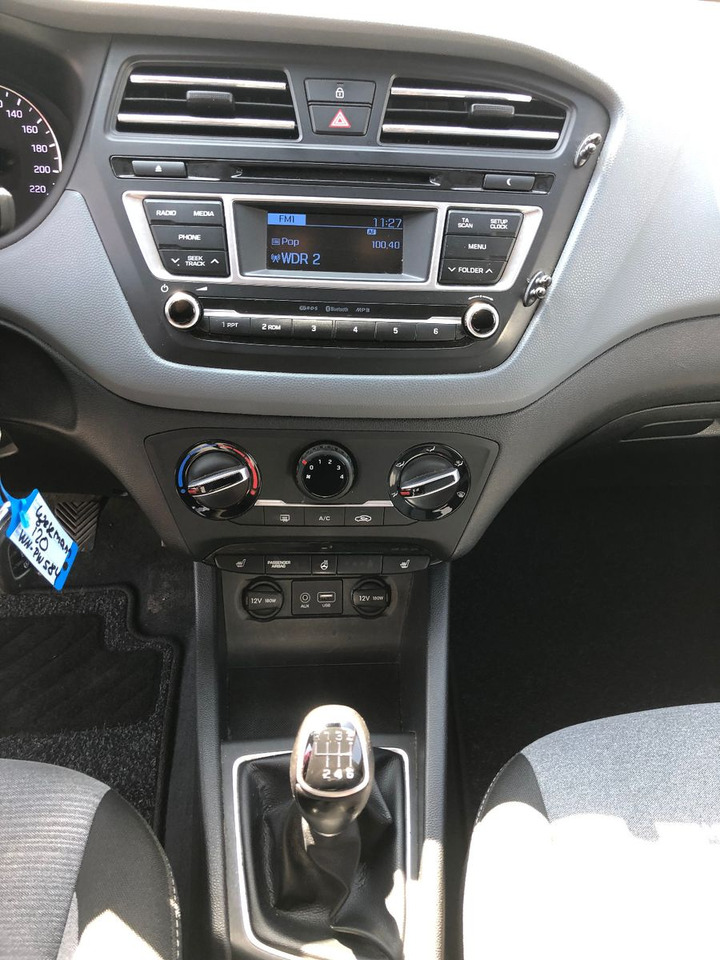 Λιμουζίνα/ Sedan Hyundai i20 1.4 CRDi Trend, Euro 6: φωτογραφία 23