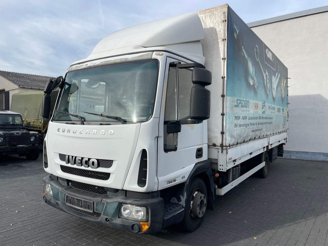 Iveco Euro Cargo 75E16 Euro 5, TÜV 06-2026 - Επαγγελματικό αυτοκίνητο με μουσαμά: φωτογραφία 1 Iveco Euro Cargo 75E16 Euro 5, TÜV 06-2026 - Επαγγελματικό αυτοκίνητο με μουσαμά: φωτογραφία 1