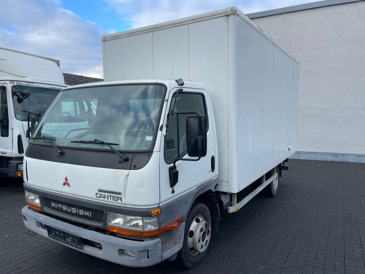 Mitsubishi Canter 3.9D, TE 649 - Επαγγελματικό αυτοκίνητο κόφα: φωτογραφία 3 Mitsubishi Canter 3.9D, TE 649 - Επαγγελματικό αυτοκίνητο κόφα: φωτογραφία 3