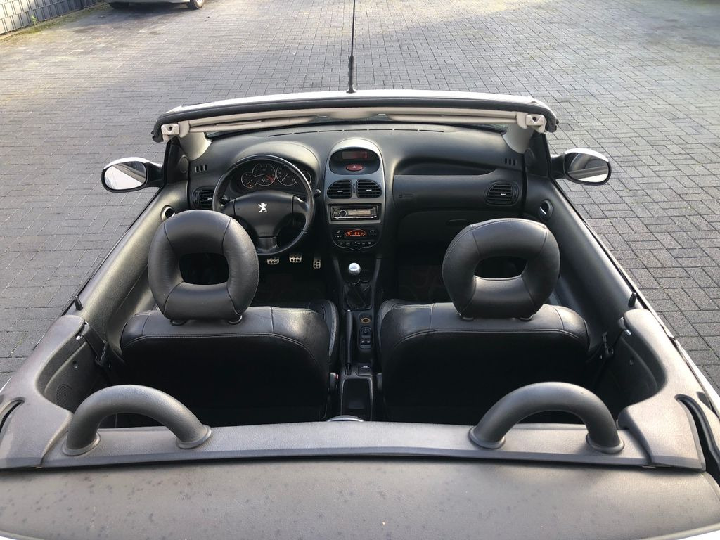 Peugeot 206 Cabriolet CC Platinum - Αυτοκίνητο: φωτογραφία 4 Peugeot 206 Cabriolet CC Platinum - Αυτοκίνητο: φωτογραφία 4