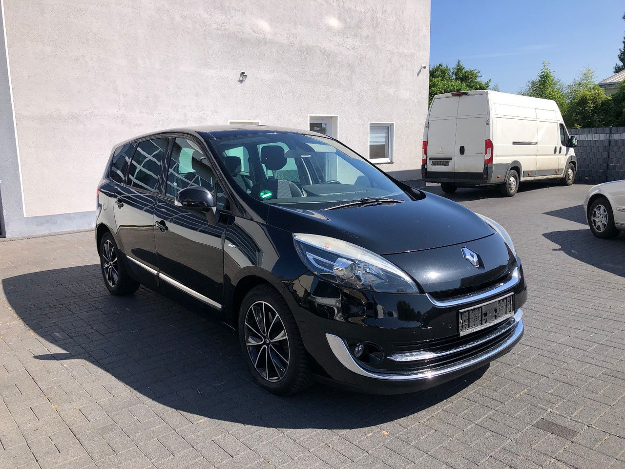 Renault Scenic Grand 2.0 dCi 150 BOSE Edition,Automatik - Επιβατικό βαν: φωτογραφία 1 Renault Scenic Grand 2.0 dCi 150 BOSE Edition,Automatik - Επιβατικό βαν: φωτογραφία 1