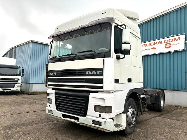 DAF 95.380 XF SPACECAB (EURO 2 (MECHANICAL PUMP & INJECTORS) / ZF16 MANUAL GEARBOX / AIRCONDITIONING) - Τράκτορας: φωτογραφία 1 DAF 95.380 XF SPACECAB (EURO 2 (MECHANICAL PUMP & INJECTORS) / ZF16 MANUAL GEARBOX / AIRCONDITIONING) - Τράκτορας: φωτογραφία 1