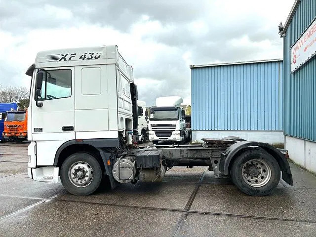 DAF 95.430 XF SPACECAB (EURO 3 / ZF16 MANUAL GEARBOX / ZF-INTARDER / AIRCONDITIONING) - Τράκτορας: φωτογραφία 5 DAF 95.430 XF SPACECAB (EURO 3 / ZF16 MANUAL GEARBOX / ZF-INTARDER / AIRCONDITIONING) - Τράκτορας: φωτογραφία 5