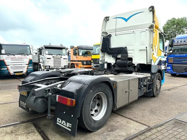 DAF CF 85 360 SPACECAB (ORIGINAL DUTCH TRUCK / LOW MILEAGE!!) (EURO 5 / 9.000 KG. FRONT-AXLE / AS-TRONIC / AIRCONDITIONING / FRONTVI - Τράκτορας: φωτογραφία 3 DAF CF 85 360 SPACECAB (ORIGINAL DUTCH TRUCK / LOW MILEAGE!!) (EURO 5 / 9.000 KG. FRONT-AXLE / AS-TRONIC / AIRCONDITIONING / FRONTVI - Τράκτορας: φωτογραφία 3