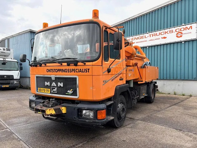 MAN F 15.192 (6-CILINDER) WITH GEESINK VACUUM TANK (MANUAL GEARBOX / P.T.O.) ORIGINAL DUTCH TRUCK - Όχημα εκκένωσης βόθρων: φωτογραφία 1 MAN F 15.192 (6-CILINDER) WITH GEESINK VACUUM TANK (MANUAL GEARBOX / P.T.O.) ORIGINAL DUTCH TRUCK - Όχημα εκκένωσης βόθρων: φωτογραφία 1