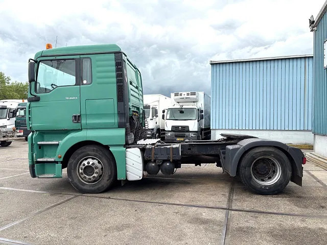 MAN TGA 18.460 FLT XL (6-CILINDER HEADS / ZF16 MANUAL GEARBOX / ZF-INTARDER / AIRCONDITIONING) - Τράκτορας: φωτογραφία 5 MAN TGA 18.460 FLT XL (6-CILINDER HEADS / ZF16 MANUAL GEARBOX / ZF-INTARDER / AIRCONDITIONING) - Τράκτορας: φωτογραφία 5
