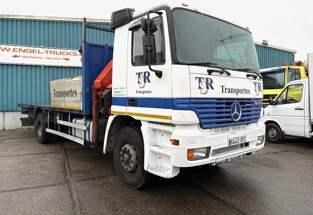 Mercedes-Benz Actros 2031 K WITH PALFINGER PK1101 CRANE (MANUAL GEARBOX / FULL STEEL SUSPENSION / REDUCTION AXLE / REMOTE CONTROL) - Φορτηγό με γερανό: φωτογραφία 2 Mercedes-Benz Actros 2031 K WITH PALFINGER PK1101 CRANE (MANUAL GEARBOX / FULL STEEL SUSPENSION / REDUCTION AXLE / REMOTE CONTROL) - Φορτηγό με γερανό: φωτογραφία 2