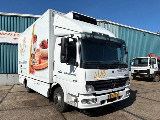 Mercedes-Benz Atego 816 L 4x2 ORIGINAL DUTCH COOLER TRUCK WITH CARRIER XARIOS 600D/E (MANUAL GEARBOX / AIRCONDITIONING / 2.000 KG. TAILLIFT) - Φορτηγό ψυγείο: φωτογραφία 2 Mercedes-Benz Atego 816 L 4x2 ORIGINAL DUTCH COOLER TRUCK WITH CARRIER XARIOS 600D/E (MANUAL GEARBOX / AIRCONDITIONING / 2.000 KG. TAILLIFT) - Φορτηγό ψυγείο: φωτογραφία 2