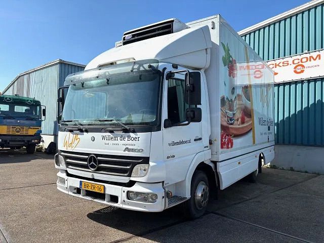 Mercedes-Benz Atego 816 L 4x2 ORIGINAL DUTCH COOLER TRUCK WITH CARRIER XARIOS 600D/E (MANUAL GEARBOX / AIRCONDITIONING / 2.000 KG. TAILLIFT) - Φορτηγό ψυγείο: φωτογραφία 1 Mercedes-Benz Atego 816 L 4x2 ORIGINAL DUTCH COOLER TRUCK WITH CARRIER XARIOS 600D/E (MANUAL GEARBOX / AIRCONDITIONING / 2.000 KG. TAILLIFT) - Φορτηγό ψυγείο: φωτογραφία 1