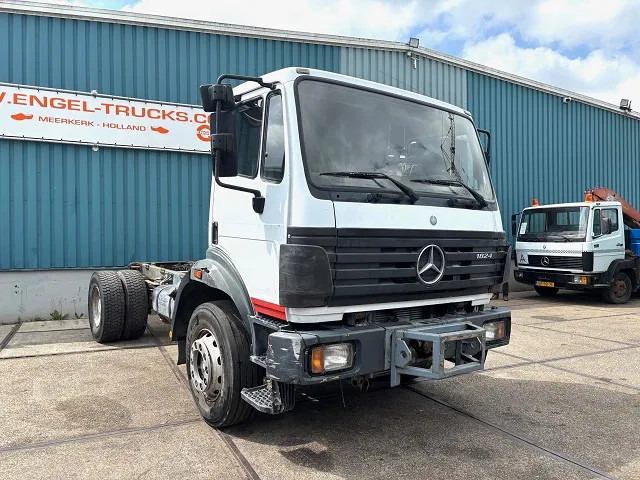 Mercedes-Benz SK 1824 4x2 FULL STEEL SUSPENSION CHASSIS (MANUAL GEARBOX / REDUCTION AXLE / FULL STEEL SUSPENSION) - Φορτηγό σασί: φωτογραφία 2 Mercedes-Benz SK 1824 4x2 FULL STEEL SUSPENSION CHASSIS (MANUAL GEARBOX / REDUCTION AXLE / FULL STEEL SUSPENSION) - Φορτηγό σασί: φωτογραφία 2