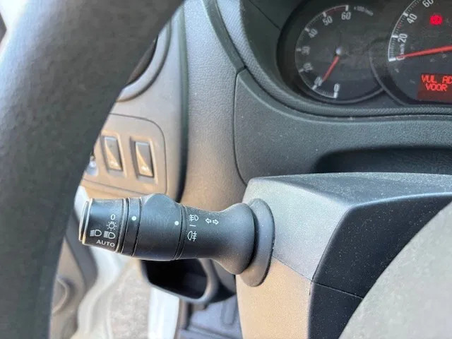 Μικρό βαν Opel Movano T3300 2.4CDTI L1H1 (EURO 6 / 6 GEARS MANUAL GEARBOX / AIRCONDITIONING / APPLE CARPLAY / REAR VIEW CAMERA / ETC): φωτογραφία 15