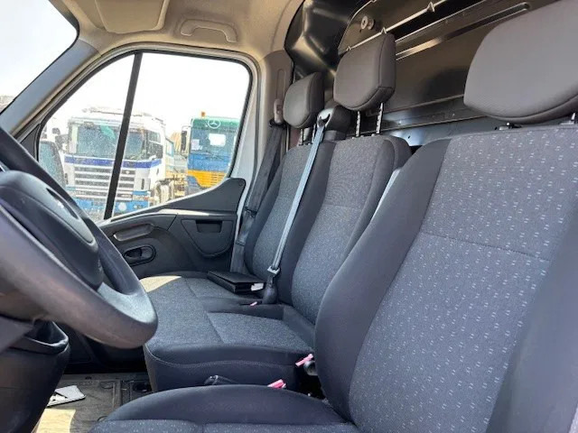 Μικρό βαν Opel Movano T3300 2.4CDTI L1H1 (EURO 6 / 6 GEARS MANUAL GEARBOX / AIRCONDITIONING / APPLE CARPLAY / REAR VIEW CAMERA / ETC): φωτογραφία 9