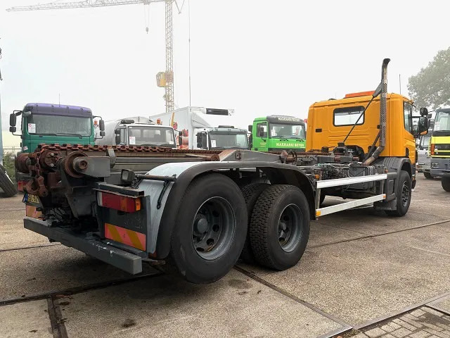 Scania P114-340 6x2 WITH MULTILIFT CONTAINERSYSTEM ONLY 80.500 KM!! ORIGINAL (10 TIRES / FULL STEEL SUSPENSION / 12 GEARS MANUAL GEARBO - Φορτηγό μεταφοράς εμπορευματοκιβωτίων/ Κινητό αμάξωμα: φωτογραφία 3 Scania P114-340 6x2 WITH MULTILIFT CONTAINERSYSTEM ONLY 80.500 KM!! ORIGINAL (10 TIRES / FULL STEEL SUSPENSION / 12 GEARS MANUAL GEARBO - Φορτηγό μεταφοράς εμπορευματοκιβωτίων/ Κινητό αμάξωμα: φωτογραφία 3