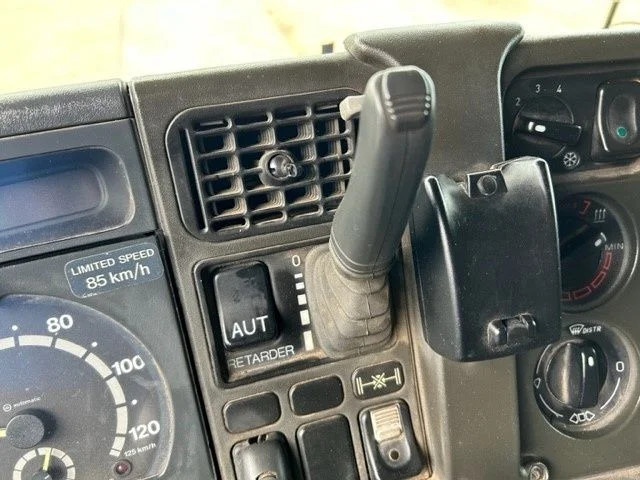 Τράκτορας Scania R124-400 L 4x2 SLEEPERCAB ADR/VLG (2 FUEL LINES!!) (EURO 2 / 12 GEARS MANUAL GEARBOX / RETARDER / BLOWER / P.T.O. / AIRCONDITION: φωτογραφία 7