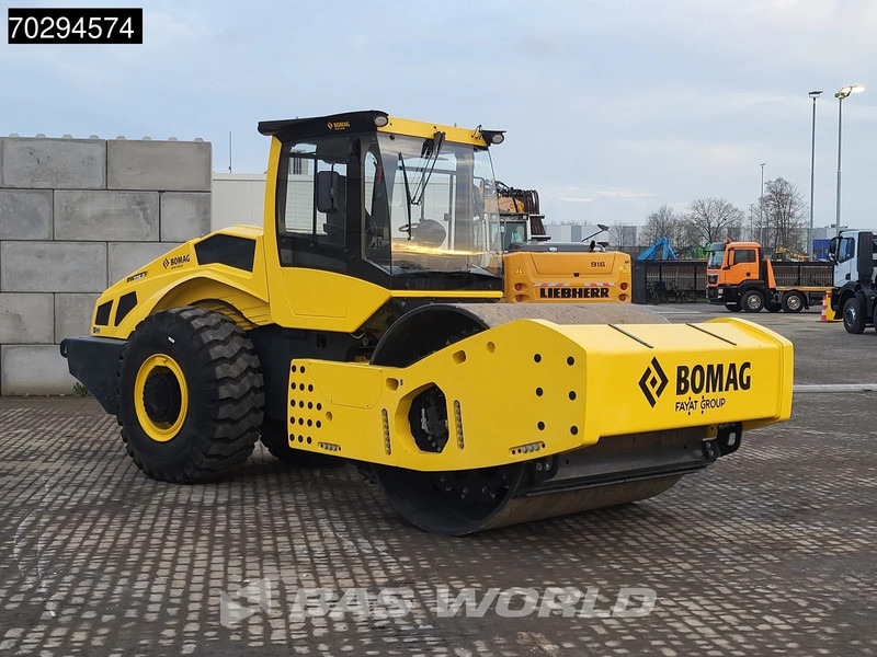 Νέα Οδοστρωτήρας Bomag BW226 D-5 CL Cummins Engine: φωτογραφία 8 Νέα Οδοστρωτήρας Bomag BW226 D-5 CL Cummins Engine: φωτογραφία 8