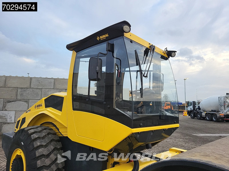 Νέα Οδοστρωτήρας Bomag BW226 D-5 CL Cummins Engine: φωτογραφία 7 Νέα Οδοστρωτήρας Bomag BW226 D-5 CL Cummins Engine: φωτογραφία 7