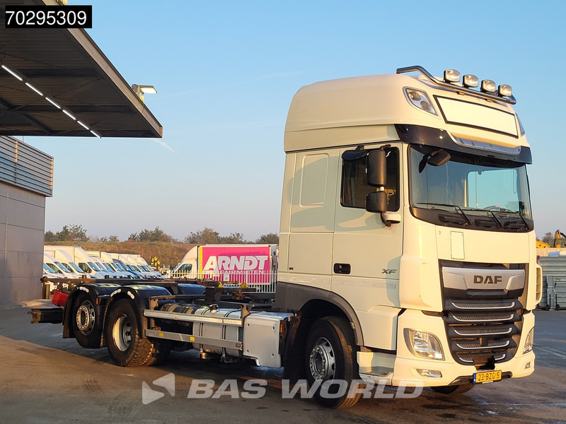 DAF XF 450 XF 6X2 NL-Truck Retarder 2xTanks Lift-axle Standairco ACC Euro 6 - Φορτηγό μεταφοράς εμπορευματοκιβωτίων/ Κινητό αμάξωμα: φωτογραφία 3 DAF XF 450 XF 6X2 NL-Truck Retarder 2xTanks Lift-axle Standairco ACC Euro 6 - Φορτηγό μεταφοράς εμπορευματοκιβωτίων/ Κινητό αμάξωμα: φωτογραφία 3