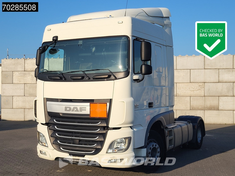 DAF XF 460 4X2 - Τράκτορας: φωτογραφία 1 DAF XF 460 4X2 - Τράκτορας: φωτογραφία 1