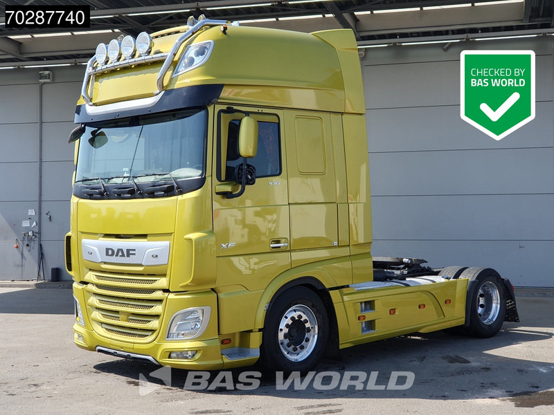 DAF XF 530 4X2 BROKEN ENGINE! SSC Retarder Full-Air 2xTanks ACC Standklima LED Euro 6 - Τράκτορας: φωτογραφία 1 DAF XF 530 4X2 BROKEN ENGINE! SSC Retarder Full-Air 2xTanks ACC Standklima LED Euro 6 - Τράκτορας: φωτογραφία 1