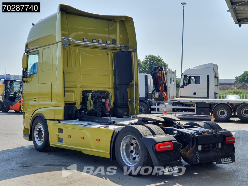 DAF XF 530 4X2 BROKEN ENGINE! SSC Retarder Full-Air 2xTanks ACC Standklima LED Euro 6 - Τράκτορας: φωτογραφία 2 DAF XF 530 4X2 BROKEN ENGINE! SSC Retarder Full-Air 2xTanks ACC Standklima LED Euro 6 - Τράκτορας: φωτογραφία 2