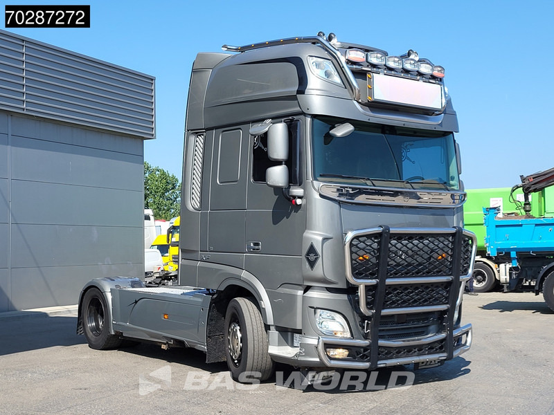 DAF XF 530 XF 4X2 Full-Air! SSC Retarder Standklima ACC Navi Euro 6 - Τράκτορας: φωτογραφία 3 DAF XF 530 XF 4X2 Full-Air! SSC Retarder Standklima ACC Navi Euro 6 - Τράκτορας: φωτογραφία 3