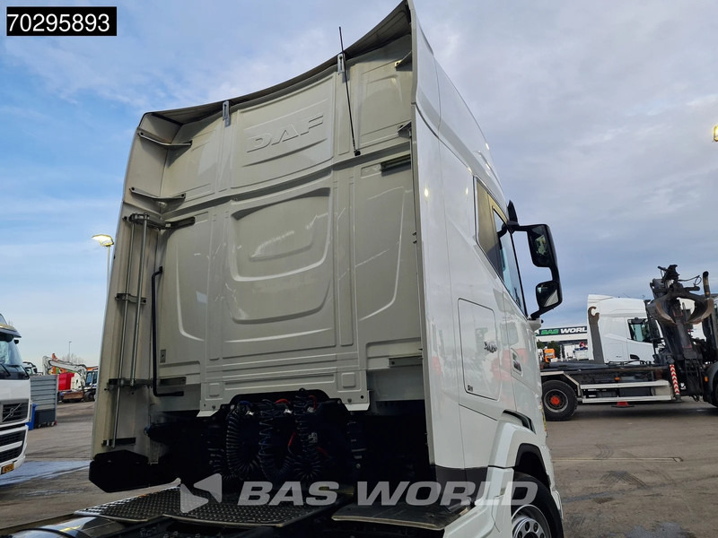 Τράκτορας DAF XG+ 530 4X2 Retarder 2xTanks Standklima: φωτογραφία 11