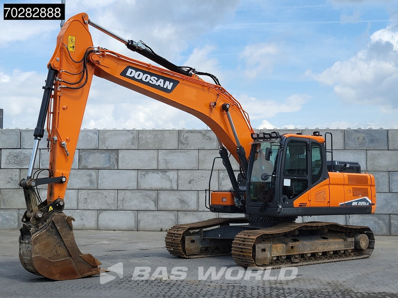 Doosan DX225 LC-7 4 BUCKETS - Ερπυστριοφόρος εκσκαφέας: φωτογραφία 2 Doosan DX225 LC-7 4 BUCKETS - Ερπυστριοφόρος εκσκαφέας: φωτογραφία 2
