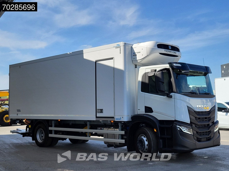 Iveco S-Way 400 4X2 NEW! 19t Thermo King T-1200 ATP Automatic 2000kg Ladebordwand Euro 6 - Φορτηγό ψυγείο: φωτογραφία 3 Iveco S-Way 400 4X2 NEW! 19t Thermo King T-1200 ATP Automatic 2000kg Ladebordwand Euro 6 - Φορτηγό ψυγείο: φωτογραφία 3