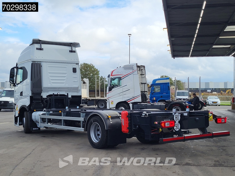 Iveco S-Way 460 4X2 NEW !! BDF Automatic Full air ACC Led Euro 6 - Φορτηγό μεταφοράς εμπορευματοκιβωτίων/ Κινητό αμάξωμα: φωτογραφία 2 Iveco S-Way 460 4X2 NEW !! BDF Automatic Full air ACC Led Euro 6 - Φορτηγό μεταφοράς εμπορευματοκιβωτίων/ Κινητό αμάξωμα: φωτογραφία 2