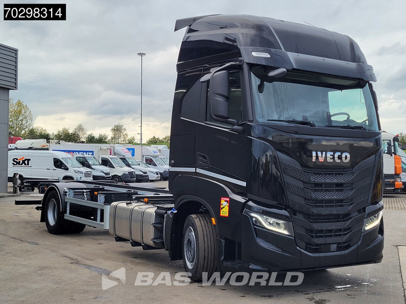 Iveco S-Way 460 4X2 NEW!! BDF Automatic Full air ACC Led Euro 6 - Φορτηγό μεταφοράς εμπορευματοκιβωτίων/ Κινητό αμάξωμα: φωτογραφία 3 Iveco S-Way 460 4X2 NEW!! BDF Automatic Full air ACC Led Euro 6 - Φορτηγό μεταφοράς εμπορευματοκιβωτίων/ Κινητό αμάξωμα: φωτογραφία 3