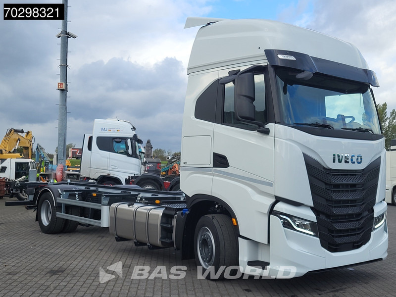 Iveco S-Way 460 4X2 NEW! BDF Navi ACC LED Automatic Euro 6 - Φορτηγό μεταφοράς εμπορευματοκιβωτίων/ Κινητό αμάξωμα: φωτογραφία 3 Iveco S-Way 460 4X2 NEW! BDF Navi ACC LED Automatic Euro 6 - Φορτηγό μεταφοράς εμπορευματοκιβωτίων/ Κινητό αμάξωμα: φωτογραφία 3