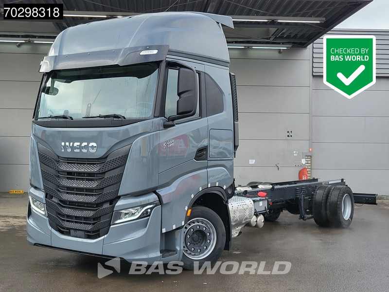 Iveco S-Way 460 4X2 NEW! Chassis FULL AIR ACC LED Euro 6 - Φορτηγό σασί: φωτογραφία 1 Iveco S-Way 460 4X2 NEW! Chassis FULL AIR ACC LED Euro 6 - Φορτηγό σασί: φωτογραφία 1
