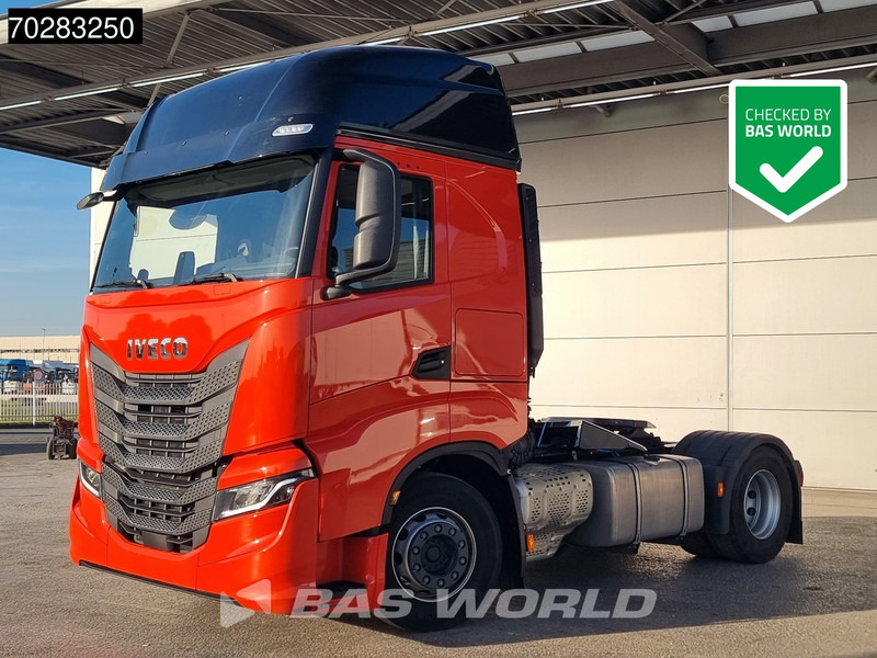 Iveco S-Way 490 4X2 DAMAGED! chassis bent 2x Tanks LED Navi Euro 6 - Τράκτορας: φωτογραφία 1 Iveco S-Way 490 4X2 DAMAGED! chassis bent 2x Tanks LED Navi Euro 6 - Τράκτορας: φωτογραφία 1