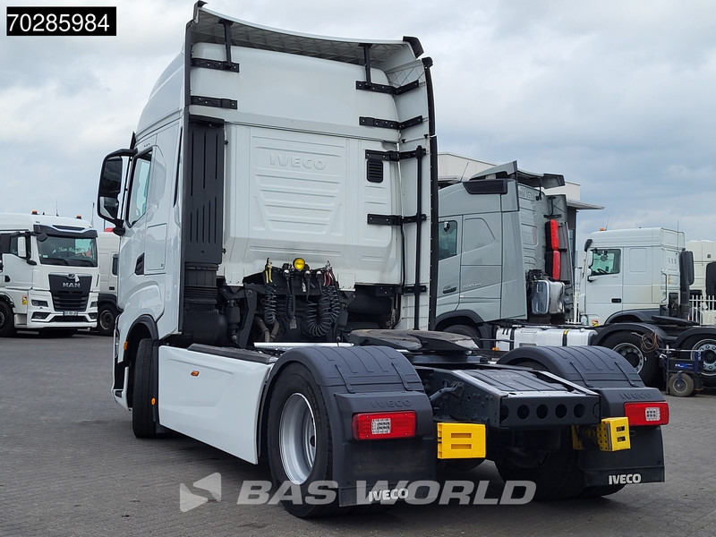 Iveco S-Way 490 4X2 Retarder Standklima 2xTanks Navi ACC LED Euro 6 - Τράκτορας: φωτογραφία 2 Iveco S-Way 490 4X2 Retarder Standklima 2xTanks Navi ACC LED Euro 6 - Τράκτορας: φωτογραφία 2
