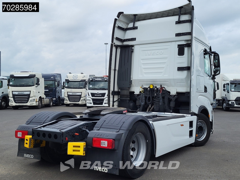 Iveco S-Way 490 4X2 Retarder Standklima 2xTanks Navi ACC LED Euro 6 - Τράκτορας: φωτογραφία 5 Iveco S-Way 490 4X2 Retarder Standklima 2xTanks Navi ACC LED Euro 6 - Τράκτορας: φωτογραφία 5