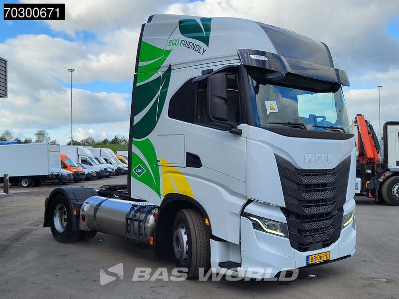 Iveco S-Way NP 460 4X2 LNG! NL-Truck Retarder 2xTanks ACC LED Euro 6 - Τράκτορας: φωτογραφία 5 Iveco S-Way NP 460 4X2 LNG! NL-Truck Retarder 2xTanks ACC LED Euro 6 - Τράκτορας: φωτογραφία 5