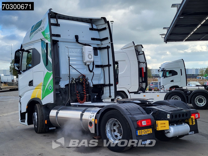 Iveco S-Way NP 460 4X2 LNG! NL-Truck Retarder 2xTanks ACC LED Euro 6 - Τράκτορας: φωτογραφία 3 Iveco S-Way NP 460 4X2 LNG! NL-Truck Retarder 2xTanks ACC LED Euro 6 - Τράκτορας: φωτογραφία 3