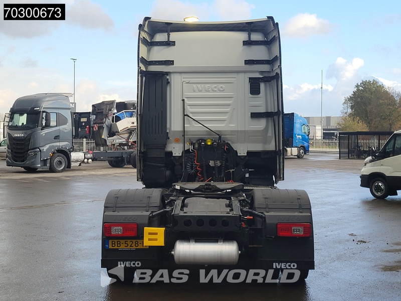 Iveco S-Way NP 460 4X2 LNG! Retarder Standairco 2xTanks Navi LED Euro 6 - Τράκτορας: φωτογραφία 5 Iveco S-Way NP 460 4X2 LNG! Retarder Standairco 2xTanks Navi LED Euro 6 - Τράκτορας: φωτογραφία 5