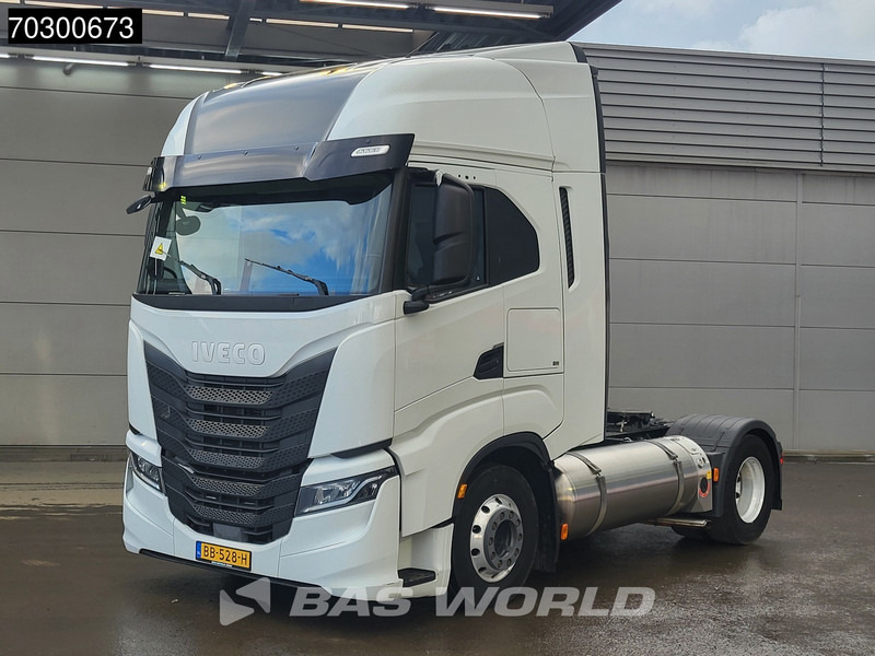 Iveco S-Way NP 460 4X2 LNG! Retarder Standairco 2xTanks Navi LED Euro 6 - Τράκτορας: φωτογραφία 2 Iveco S-Way NP 460 4X2 LNG! Retarder Standairco 2xTanks Navi LED Euro 6 - Τράκτορας: φωτογραφία 2