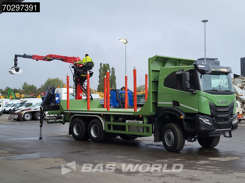Iveco T-Way 450 6X6 UNUSED! Palfinger Q150Z Crane Retarder Holztransport Big-Axle LED Euro 6 - Φορτηγό ξυλείας, Φορτηγό με γερανό: φωτογραφία 3 Iveco T-Way 450 6X6 UNUSED! Palfinger Q150Z Crane Retarder Holztransport Big-Axle LED Euro 6 - Φορτηγό ξυλείας, Φορτηγό με γερανό: φωτογραφία 3