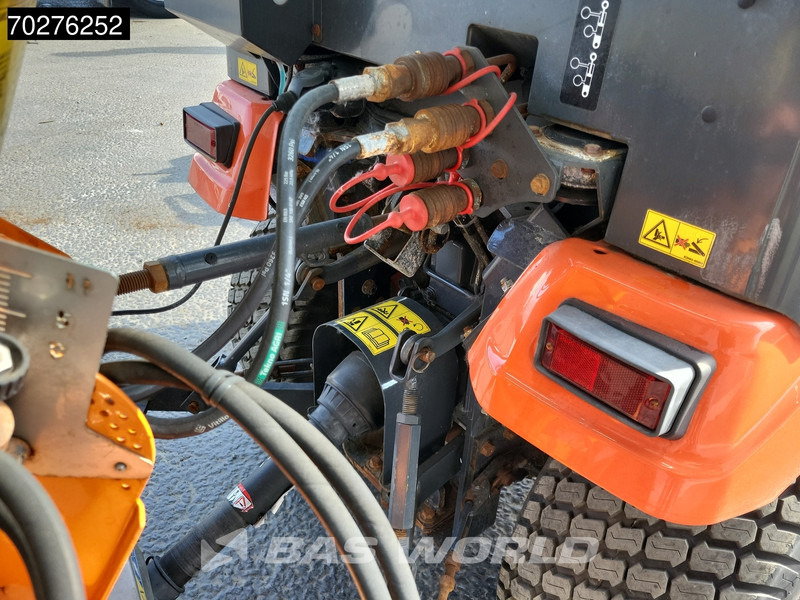 Τρακτέρ Kubota BX231D-C C10 4X4: φωτογραφία 10