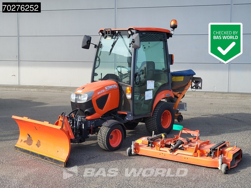 Kubota BX231D-C C10 4X4 - Τρακτέρ: φωτογραφία 1 Kubota BX231D-C C10 4X4 - Τρακτέρ: φωτογραφία 1