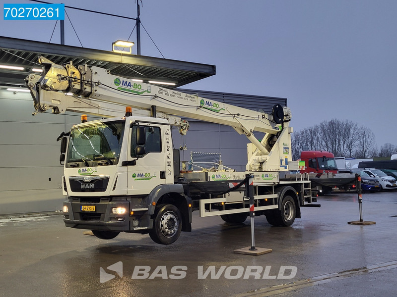 MAN TGM 18.250 4X2 44mtrs Böcker AK44/4000 Hubarbeitsbühne Manual Euro 6 - Φορτηγό με γερανό: φωτογραφία 2 MAN TGM 18.250 4X2 44mtrs Böcker AK44/4000 Hubarbeitsbühne Manual Euro 6 - Φορτηγό με γερανό: φωτογραφία 2