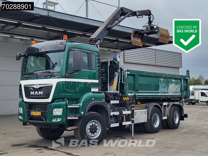 MAN TGS 33.440 TGS 6X6 NL-Truck 12m3 Jansen Tipper HMF 1643 Crane Steering-Axle Big-Axle Automatic Euro 6 - Φορτηγό ανατρεπόμενο, Φορτηγό με γερανό: φωτογραφία 1 MAN TGS 33.440 TGS 6X6 NL-Truck 12m3 Jansen Tipper HMF 1643 Crane Steering-Axle Big-Axle Automatic Euro 6 - Φορτηγό ανατρεπόμενο, Φορτηγό με γερανό: φωτογραφία 1