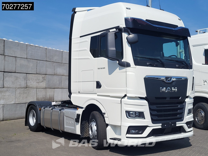 MAN TGX 18.520 4X2 NEW! GX Retarder 2x Tanks Standklima ACC - Τράκτορας: φωτογραφία 3 MAN TGX 18.520 4X2 NEW! GX Retarder 2x Tanks Standklima ACC - Τράκτορας: φωτογραφία 3