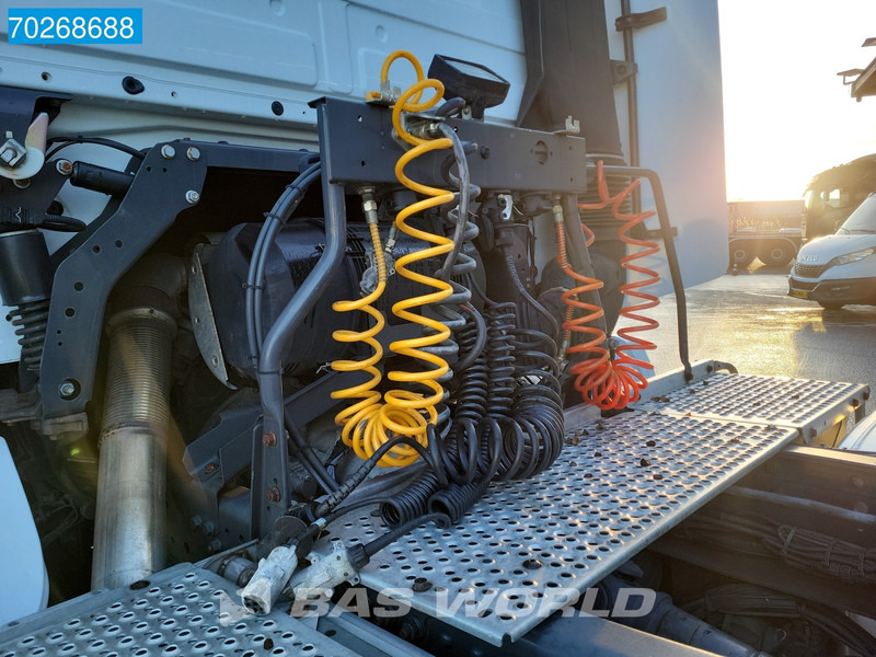 Mercedes-Benz Actros 1832 Actros 4X2 First Owner! NL-Truck MP3 ClassicSpace - Τράκτορας: φωτογραφία 5 Mercedes-Benz Actros 1832 Actros 4X2 First Owner! NL-Truck MP3 ClassicSpace - Τράκτορας: φωτογραφία 5