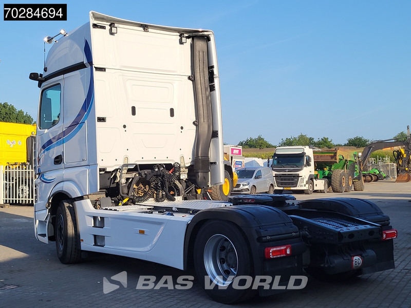 Mercedes-Benz Actros 1945 4X2 GigaSpace 2x Tanks Full-Air Navi MirrorCam ACC - Τράκτορας: φωτογραφία 2 Mercedes-Benz Actros 1945 4X2 GigaSpace 2x Tanks Full-Air Navi MirrorCam ACC - Τράκτορας: φωτογραφία 2