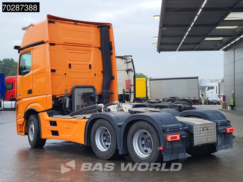 Mercedes-Benz Actros 2663 Actros 6X4 GigaSpace Retarder Full-Air Leder MirrorCam DynamicSteering Compressor Xenon Navi ACC Euro 6 - Τράκτορας: φωτογραφία 2 Mercedes-Benz Actros 2663 Actros 6X4 GigaSpace Retarder Full-Air Leder MirrorCam DynamicSteering Compressor Xenon Navi ACC Euro 6 - Τράκτορας: φωτογραφία 2