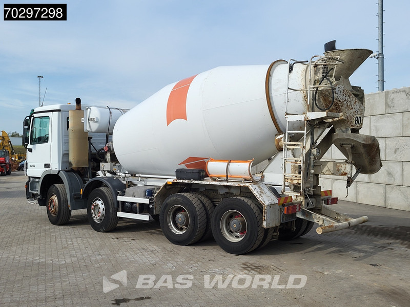 Mercedes-Benz Actros 3236 8X4 9m3 Liebherr 3-Pedals Steelsuspension Big-Axle Euro 3 - Μπετονιέρα φορτηγό: φωτογραφία 2 Mercedes-Benz Actros 3236 8X4 9m3 Liebherr 3-Pedals Steelsuspension Big-Axle Euro 3 - Μπετονιέρα φορτηγό: φωτογραφία 2